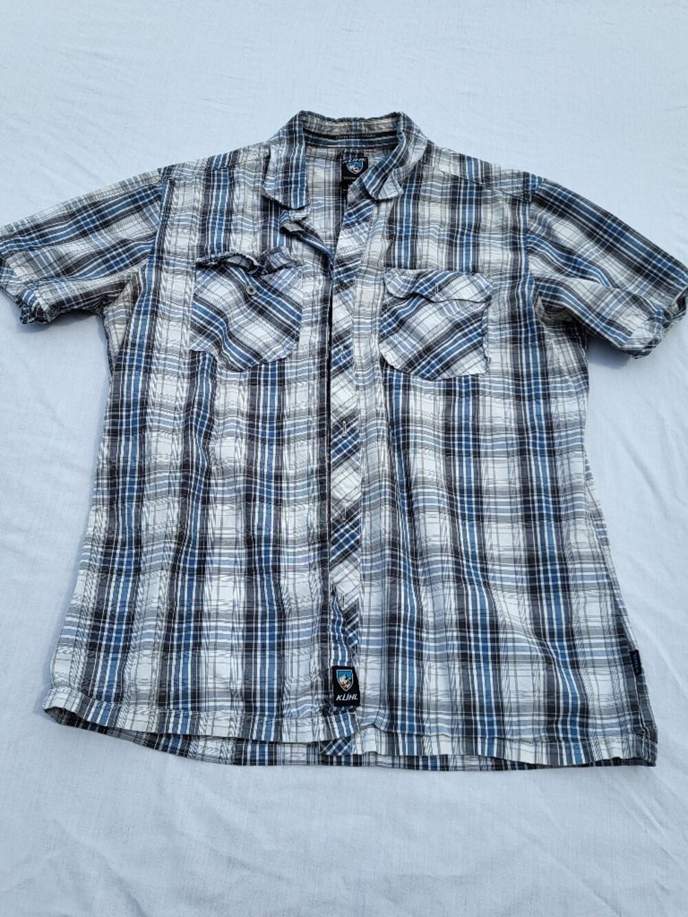 Kuhl Shirt Men's Medium Blue Plaid Short Sleeve Button Down Pockets Outdoor